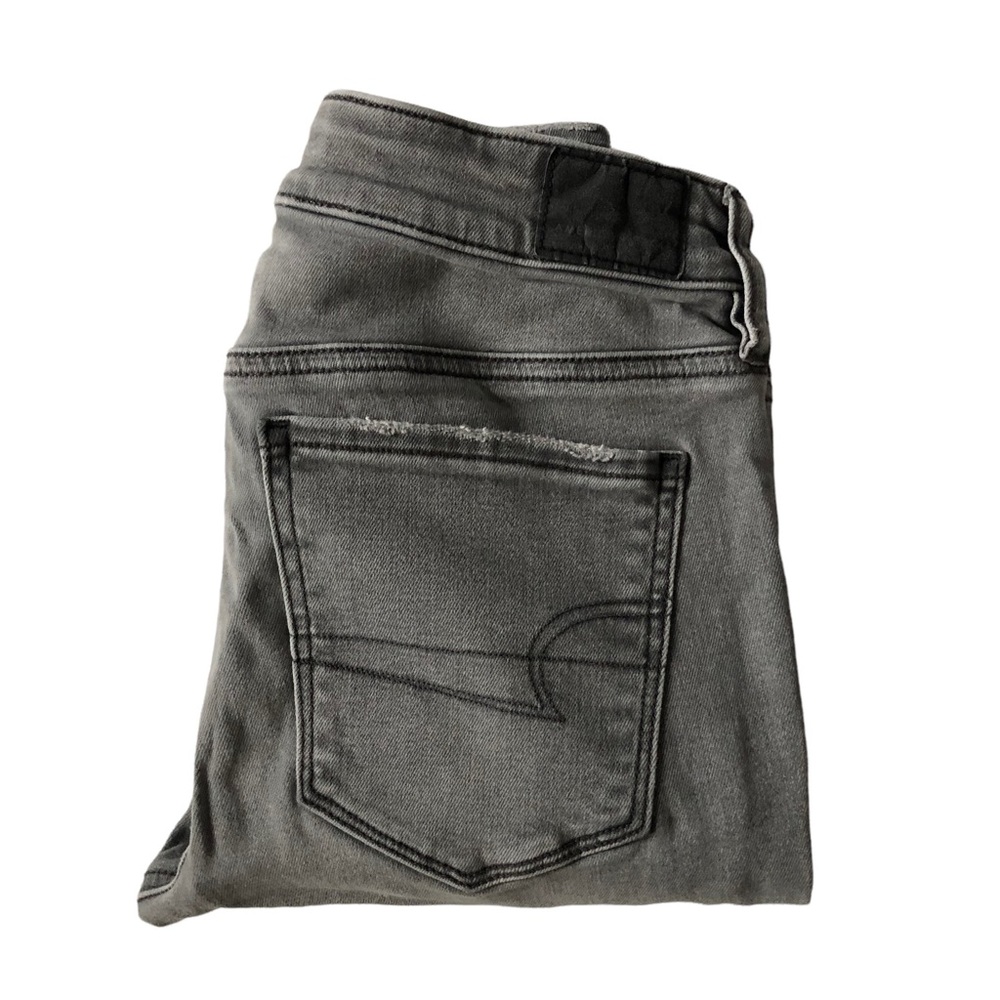 AEO Gray Low Rise Stretch Destroyed Ne(x)t Level Stretch Skinny Jeans